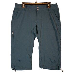 Columbia Women's 12 Slate Blue Omni-Shield Advanced Repellency Stretch Capris